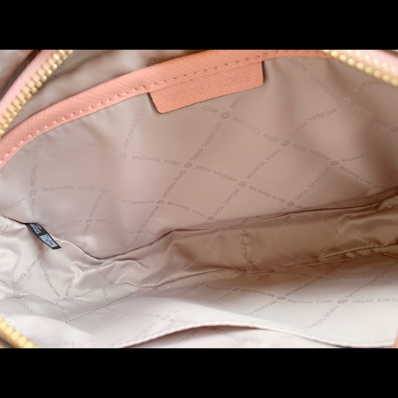 Michale kors Jet set large crossbody candy colors - Picture 7 of 8